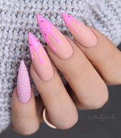 New stylish nail art ideas every day Stiletto Nail Art, Nail Art Wedding, Gorgeous Nails, Stiletto Nails, Perfect Nails, Acrylic Nail Designs, Nail Trends, Nail Artist, Trendy Nails