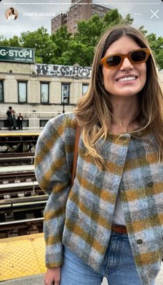 Fall Outfits 2024 Aesthetic, Tinsley Mortimer Style, Holiday Style 2024, Casual Winter Office Outfits, Parisian Style Fall, Fall Winter Wardrobe, Looks Street Style, Fashion Mistakes, Looks Chic