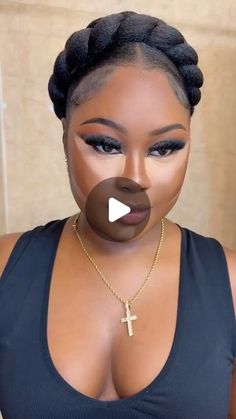 VERONIQUE JEROE🇸🇷🇺🇸🇳🇬🇬🇭🇿🇦 on Instagram: "🤎🖤Wake up and Makeup using @oliva__cosmetics🖤🤎
👇🏾PRODUCTS USED:👇🏾
-HD 12 colored Contour Palette 
-Brow pen ‘EBONY’
-Liquid Foundation||“COFFEE”
-Concealer “#10” 
-Contour palette 
-Bold ‘n Nude Eyeshadow palette 
-3 in 1 Cream Palette 
-Bold enough Eyeliner 
-2piece Beauty Blenders
-Mascara
-Pro Makeup brush set
-Lash glue
-Bronzer ‘Bronze Dust’
CHECK OUT THE LINK IN MY BIO TO SHOP🛍️🛒🤎

I DON’T OWN COPYRIGHTS TO THE MUSIC

#makeup #fyp #blackownedbusiness #blackownedmakeupbrand #olivacosmetics #creampalette #contourpalette #blackgirlmakeup #blackgirlmakeuptutorial #chivido2024 #davidoandchioma #uk #ukinfluencer #ukmakeup #nigeria #nigeriatiktok" Nude Makeup Black Women, Black Makeup Looks, Nude Eyeshadow Palette, Fashion Assistant, Music Makeup, Uk Makeup, Cream Palette, Fake Freckles, Bad Makeup