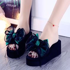 Cute Black Bow Sweet Chic Sandals ON880 Sanrio Fashion, Gothic Punk Fashion, Kawaii Store, Egirl Clothes, Kawaii Shoes, Kawaii Sanrio, Harajuku Outfits, Chic Sandals, Kawaii Stuff