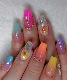 Short Gel Nail Art, Short Gel Nails, Gel Nail Art Designs, Colorful Nail, Dry Flowers, Bride Nails, Nail Styles