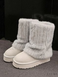 Lasaky - Stylish Womens Winter Boots with Round Toe, Faux Fur, and Leather Cuff Detail for Optimal Warmth and Comfort Winter Boots Aesthetic, Cute Winter Shoes, Cute Winter Boots, Womens Winter Boots, Cute Uggs, Cr7 Jr, Pretty Shoes Sneakers, Girly Shoes, Womens Winter