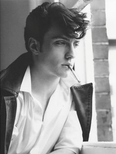 Aaron Johnson- he is just so beautiful. I could stare at him all day. Not to mention he is a wonderful actor. Aaron Johnson Taylor, James Sirius Potter, Nowhere Boy, Aaron Johnson, Rockabilly Hair, Man About Town, Joseph Gordon Levitt, Aaron Taylor, Aaron Taylor Johnson