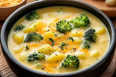 Crock Pot Potato Broccoli Cheddar Soup - easyfoodflash