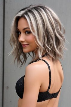 Edgy Short Haircuts, Rambut Brunette, Fall Blonde Hair, Simple Hairstyles, Gorgeous Hair Color, Dye Colors