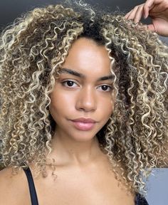 Hair Colors For Fair Skin, Ocean Lewis, Blonde Afro, Skin White, Crimped Hair, Different Hair Colors