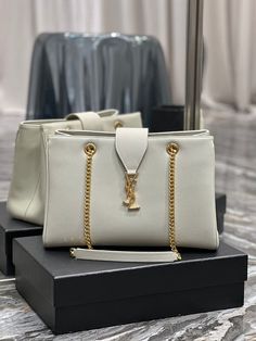 Adaptable Bags - SLY Bags - 2030 A+ Excellent Quality copies; Contact us if you've any questions in your mind. Saint Laurent Handbags, Yves Saint Laurent Bags, Saint Laurent Bag, Branded Handbags, Luxury Accessories, White Bag, Satchel Bags, Wallet Men, Crossbody Shoulder Bag