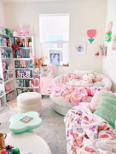 Cute Cottage Interior, Pastel Room Decor Ideas, Girl Apartment Ideas, Manifest Vision Board, Office Craft Room Combo, Reading Loft, Cute Apartment Decor, Pastel Bedroom, Kawaii Bedroom