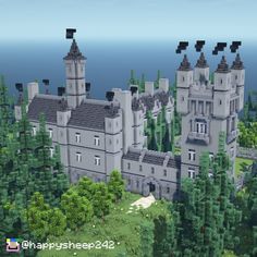 Built this medieval gothic inspired castle :) You can watch the tutorial by clicking the link! Minecraft Gatehouse, Minecraft Gate, Medieval Castle Layout