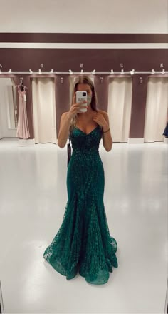 Emereld Prom Dress, Green Mermaid Prom Dress, Dark Green Prom Dress, Green Prom Dress Long, Senior Things, Emerald Green Prom Dress, Matric Dance, Prom Dress Long