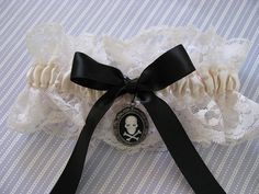 a garter with a skull and crossbones on it