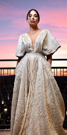 Non Traditional Wedding Dress With Sleeves, Brocard Dress, Non Traditional Wedding Dress, Flared Dresses, Extravagant Wedding Dresses, Print Dress Designs, Stage Wedding, Wedding Dress With Sleeves, Extravagant Wedding