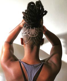 Haircuts For Natural Hair, Braids With Shaved Sides, Short Hair Designs, Shaved Hair Designs, Shaved Side Hairstyles, Natural Hair Cuts, Tapered Hair, Natural Hair Short Cuts, Tapered Haircut