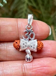 925 Silver + 5 Mukhi RUDRAKSHA Panchmukhi Rudraksh 5 Face Rudraksham Locket, Lord Shivas Pendant, Yoga Prayer Healing, Health by ArtisanCraftedJewelz on Etsy 5 Mukhi Rudraksha, Sterling Silber, 925 Silver, Charms, 925 Sterling Silver, Yoga, Sterling Silver