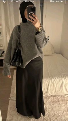 Hijab Outfit Dress Casual, Islamic Winter Outfits, Long Skirt Fall Outfits Aesthetic, Hijabi Smart Outfits, Modest Smart Casual Outfits, Outfits Ideas For Hijab, Modest Hijab Fashion, Hijabi Outfits With Skirts