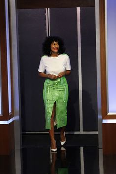 In Case You Missed It: Tracee Ellis Ross On Jimmy Kimmel Live Tracie Ellis Ross Style Outfits, Traci Ellis Ross Style 2023, Tracie Ellis Ross Style, Tracy Ellis Ross Style, Tracee Ellis Ross Workout, Tracie Ellis Ross, Tracee Ellis Ross Yellow Dress, Traces Ellis Ross