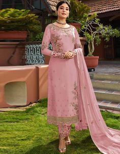 Dusty Pink Pant style Salwar Suit Faux Georgette Salwar Kameez in Embroidery Simple Indian Suits, Pink Pant, Wedding Salwar Kameez, Partywear Dresses, Suit Ideas, Pakistani Party Wear, Ethnic Dress, Indian Designer Outfits, Embroidery Suits