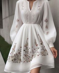 White Graduation Dress, White Dresses Graduation, Modest Dresses Casual, Cute Dress Outfits, Everyday Fashion Outfits, Designer Dresses Casual, Stylish Dress Book, Easy Trendy Outfits, Fashion Attire