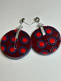 Hand painted, laser cut and designed by us, these one and a half inch diameter wooden earrings are colorful, light, and just so fun! Silver plated post. Tiny Paintings, Earrings Wood, Jewelry Flower, Painted Earrings, Painted Jewelry, Paintings Art, Art To Wear, Wooden Earrings, Wood Earrings