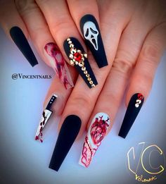 The Best Halloween Nail Designs in 2018 Stylish Belles Knife Nail Art, Knife Nails, Rockstar Nails, Cotton Candy Nails, Black Halloween Nails, Horror Nails, Halloween Acrylic Nails, Nails Halloween