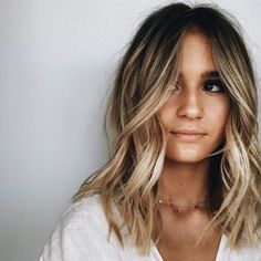 hair inspo Frontal Hairstyles, 50 Plus, Salon Design, Shoulder Length Hair, Blonde Balayage, Great Hair, Bobs Haircuts