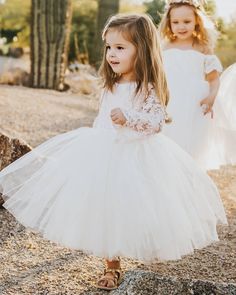 lace flower girl dress with tulle skirt Ballerina Wedding Dress, Whimsical Wedding Gown, Flower Girl Inspiration, Ballroom Wedding Dresses, Vintage Inspired Wedding Gown, Minimalist Wedding Dresses, Wedding Flower Girl Dresses, Flower Girl Dress Lace, Flower Girl Tutu