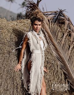 Festival Poncho, Coachella Inspiration, Boho Robes, Boho Poncho, Burning Man Fashion, Boho Vest, Poncho Jacket, Burning Man Outfits, Boho Cardigan