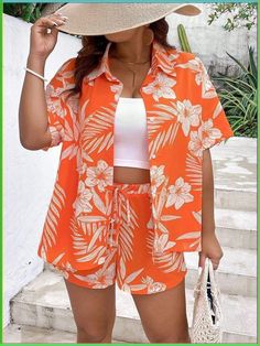 Tropical Look Outfit, 2 Pieces Outfits For Women Summer, Casual Orange Sets For Beach, Orange Relaxed Fit Summer Sets, Orange Relaxed Fit Sets For Summer, Hawaiian Outfits Women, Tropical Shirt Outfit Women, Tropical Party Outfit Women, Beach Outfits For Curvy Women