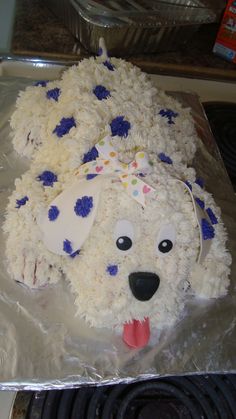 a cake made to look like a dog