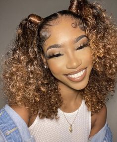 Summer Wavy Hair, Quick Summer Hairstyles, Pool Day Hairstyles, Beach Day Hairstyles, Curly Hair Black Women, Beach Hair Color, Hairstyles For The Beach, Hairstyles Vacation, Beach Blonde Hair