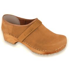 Looking for quality leather clogs? Camel Nubuck/Pull-up Klogga  - quality closednack clogs form our brand mark, natural pull-up/nubuck leather, wooden soles, handmade, Swedish design - everlasting and best choice for those who prefer wooden footbed; excellent for professional and everyday use > Natural, quality leather with Klogga  brandmark > Natural wooden footbeds painted light brown > Excellent support and comfort due to orthopaedic wooden soles > Wood allows the feet to breathe and absorbs Clogs For Women, Brand Mark, Wooden Clogs, Design Shoes, Swedish Design, Leather Clogs, Clogs Shoes, Style Classique, Nubuck Leather