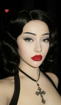 Pinup Makeup Vintage, Red Glam Makeup, Old Hollywood Glamour Makeup, Worst Makeup, Victorian Makeup, 40s Makeup, Burlesque Makeup, Glamour Ghoul, Rockabilly Makeup