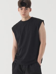 This is a casual and minimal top by PIANER that is made out of high quality and sturdy material. With distinctive mood of the design and comfortable wear, you can use it for your daily outfit.- Dropped shoulderline and oversized fit- Cool touch of polyester fabric- Suitable to wear for various activities Black Sleeveless Shirt Outfit, Black Relaxed Fit Muscle Tee For Everyday, Casual Black Tank Top With Dropped Armholes, Black Oversized Sleeveless Top, Oversized Sleeveless Black Top, Black Casual Muscle Tee With Dropped Armholes, Casual Black Muscle Tee With Dropped Armholes, Black Muscle Tee With Dropped Armholes, Casual Black Muscle Tee For Everyday