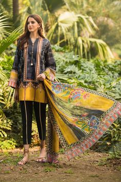 Embroidered Organza Dress, Pakistani Suits Online, Lawn Suit, Lawn Dress, Women's Suits, Chiffon Collection, Organza Dress