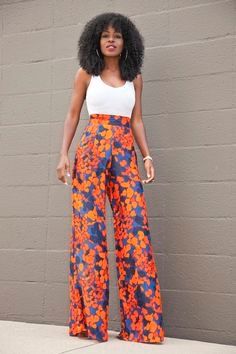 Lala-Palazzo! Silk Palazzo Pants Outfit, Floral Palazzo Pants Outfit, Palazzo Outfits, Palazzo Pants Summer, Palazzo Outfit, Maxi Pants, Summer Pants Outfits, Style Pantry