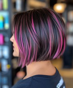 51 Pink Hair Ideas: Natural Highlights & Subtle Styles - The Fusion Feed Highlights Subtle, Exotic Hair Color, Pink Hair Ideas, Dark Black Hair, Pink Goddess, Pink Waves, Pink Hair Color Ideas, Pink Hair Color, Magenta Hair