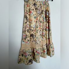 Nwt Frye & Co. Floral Midi Skirt Adorable Floral Skirt Midi Length Lace Detail Nwt (Tag Ripped During Pictures But Reattached) Non-Smoking Home Non-stretch Floral Print Midi Skirt, Multicolor Midi-length Skirt With Lined Detail, Skirt Midi, Floral Midi Skirt, Women Skirts Midi, Lace Detail, Midi Length, Floral Skirt, Midi Skirt