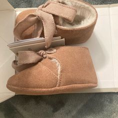 Mini Zara Baby Shoes Zara Baby, Baby Walker, Kids Shoes, Baby Shoes, Kids Shop, Zara, Color