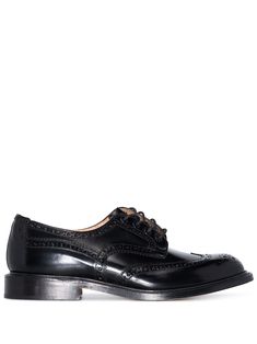 Black leather Bourton Derby shoes from Tricker's featuring perforated design, front lace-up fastening, almond, low stacked heel and rubber outsole. Trickers Shoes, Derby Shoe, Shoes Uk, Derby Shoes, Up Shoes, High End Fashion, Shoe Care, Blue Shoes, Stacked Heel