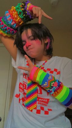 Kandi Core Outfit, Kandi Kid Aesthetic, Kandi Kid Outfit, Kandi Outfits, Kandi Clothes, Clown Kandi, Scenecore Kandi, Kandi Aesthetic, Kidcore Kandi