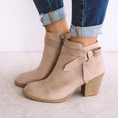 Beige Flat Heel Martin Boots For Fall, Casual Winter Martin Boots With Block Heel, Casual Martin Boots With Block Heel For Winter, Beige Martin Boots With Flat Heel For Fall, Fall Beige Martin Boots With Flat Heel, Casual Beige High Heel Martin Boots, Casual High Heel Martin Boots For Fall, Casual Flat Heel Heels For Fall, Casual Fall Heels With Flat Heel