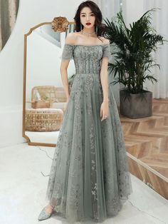 Winter Court, Lace Long Prom Dress, Grey Evening Dresses, Formal Dresses Graduation, Green Evening Dress, Library Aesthetic, Green Tulle, Belle Silhouette, Junior Prom Dresses