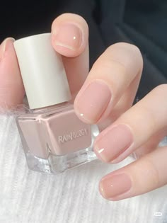 Natural Nails Aesthetic Korean, Classy Clear Nails, Subtle Nails, Spring Nail Designs, Simple Gel Nails, Casual Nails, Blush Nails