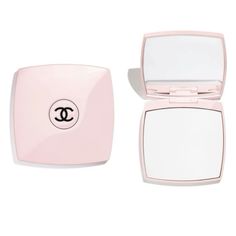 Chanel Compact Mirror, Alat Makeup, Chanel Pink, Pink Aura, Pink Mirror, Chanel Makeup, Pink Chanel