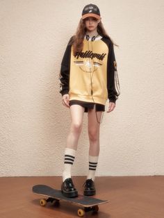 Hufflepuff Black and Yellow Sweatshirt Harry Potter and KYOUKO Collaboration Punk Street Style, School Of Witchcraft, Ribbon Headbands, Jumper Skirt, Ski Fashion, Yellow Sweatshirt, Hogwarts School, Black And Yellow, 2 Months