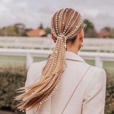 Vlasové Trendy, Hair Chains, Haircut Styles, Bridal Hairstyles, 짧은 머리, Pearl Hair, Hair Dos, Ponytail Hairstyles, Trendy Hairstyles