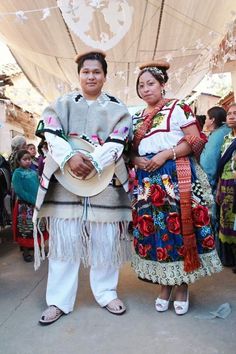 Bride and Groom!! Purepecha!!!: Purepecha Beautiful, Bride Mexico Traditional Dress, Mexico Costume, Mexico Traditional, Mexican Culture Art, Folk Clothing