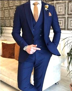 Men Suits Wedding Groom Wear,Men 3Piece Elegant Luxury Evening Prom Night party Wear Grooms Man Suits by Weddingcollectionhub on Etsy Tuxedo For Men Wedding Groom Style, Navy Blue Groomsmen Suits, King Magnifico, Navy Blue Suit Men, Navy Blue Suit Wedding, Navy Slim Fit Suit, Blue Groomsmen Suits, Groom Blue Suit, Blue Groomsmen