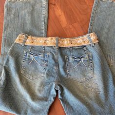 Anchor Blue Jean New With Tags Size 13 Tropical 2000s, Thrift Board, Thrift Clothes, Cal Poly, Thrift Inspo, Girly Girl Outfits, Jean Color, Thrifted Outfits, Online Thrift