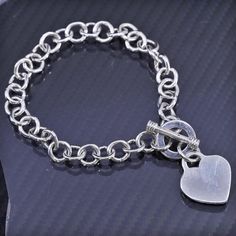 7.25" 8mm, vintage Italian sterling silver 925 bold circle chain bracelet with heart charm and toggle closure, stamped 925 Sterling Silver Toggle Clasp Bracelet Gift, Sterling Silver Bracelet With Toggle Clasp Gift, Sterling Silver Round Bracelet With Toggle Clasp For Gift, Sterling Silver Charm Bracelet With Toggle Clasp, Silver Heart-shaped Bracelet With Toggle Clasp, Silver Heart Bracelet With Toggle Clasp, Silver Charm Bracelet With Heart Charm, Sterling Silver Bracelet With Toggle Clasp, Circle Chain